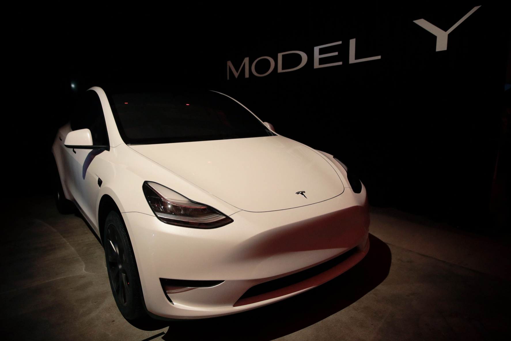 新款Model Y 国内已开启交付