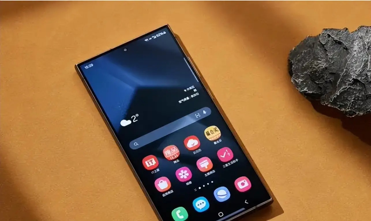 三星Galaxy Z Fold6尺寸数据