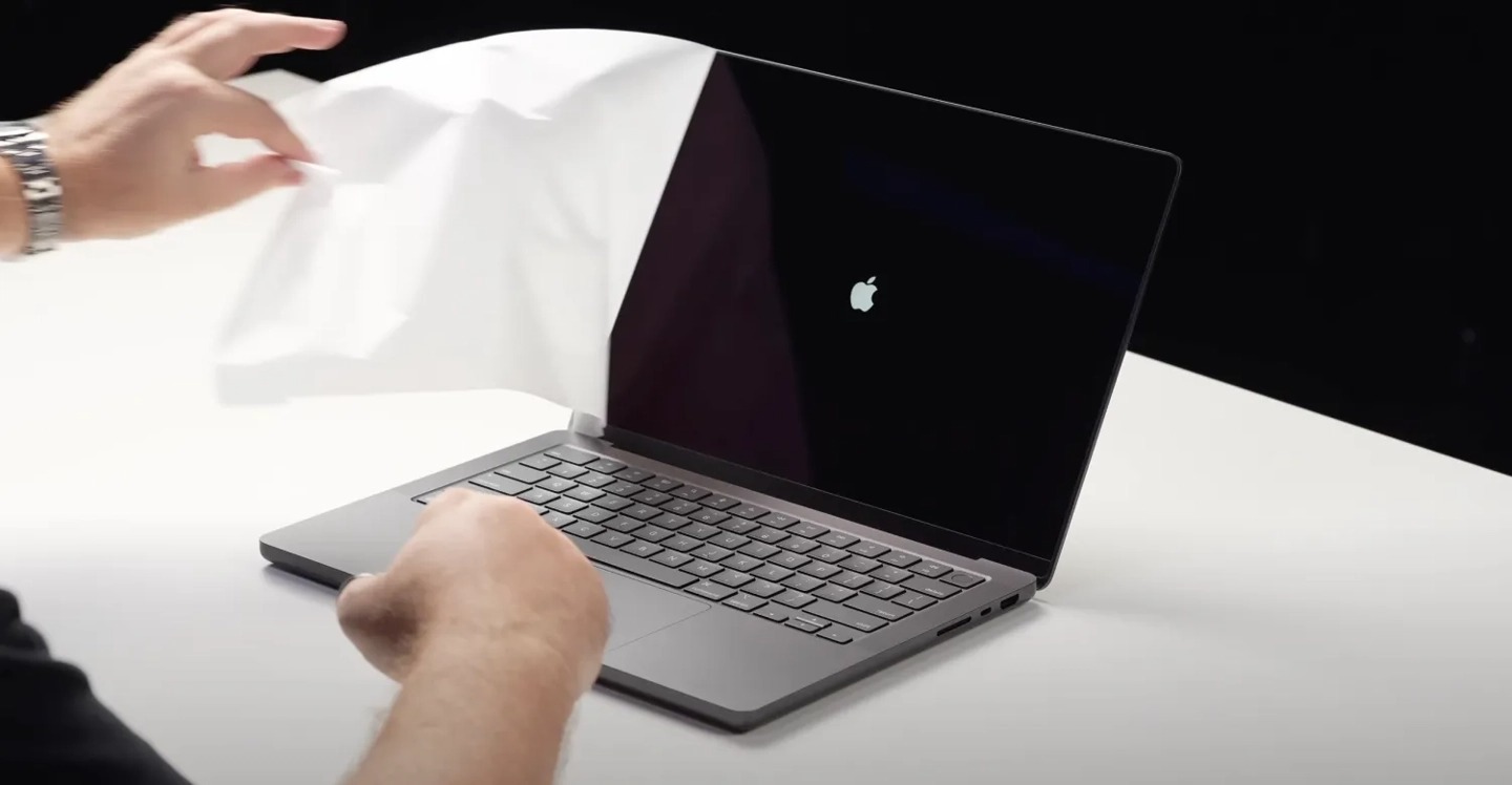 苹果M4 MacBook Pro设计细节